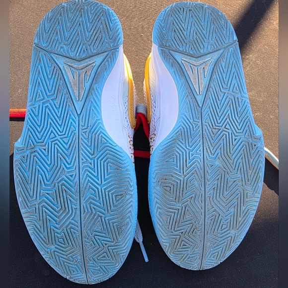 Nike Kids White Sneakers with Red and Blue Accents - Picture 8 of 14